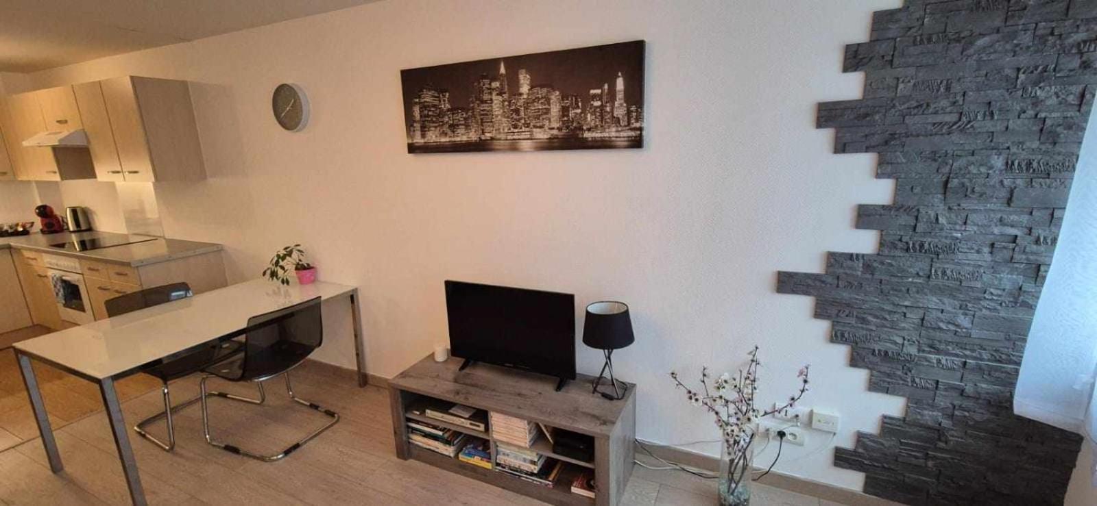 Nouveau !! Confortable Totalement Renove Avec Parking Gratuit - Hypercentre De * Nancy